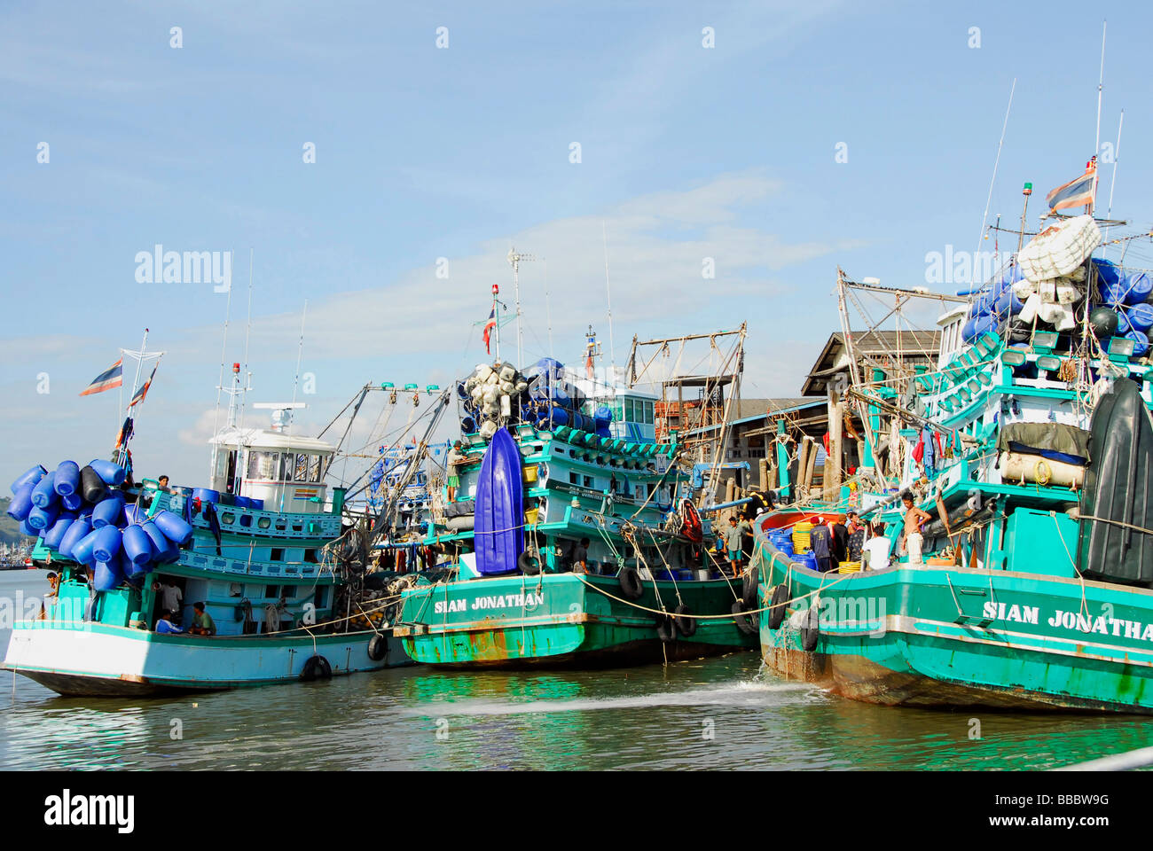Barca da pesca porto,ranong, del sud della Thailandia. Foto Stock