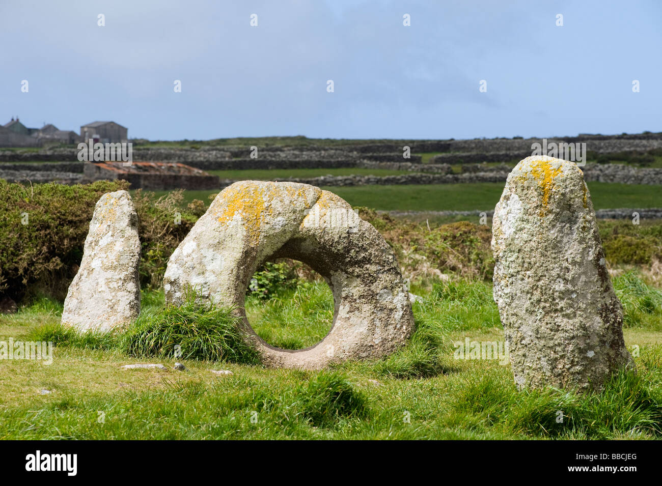 'Men un Tol 'Megalithic monumento di pietra Cornovaglia Foto Stock