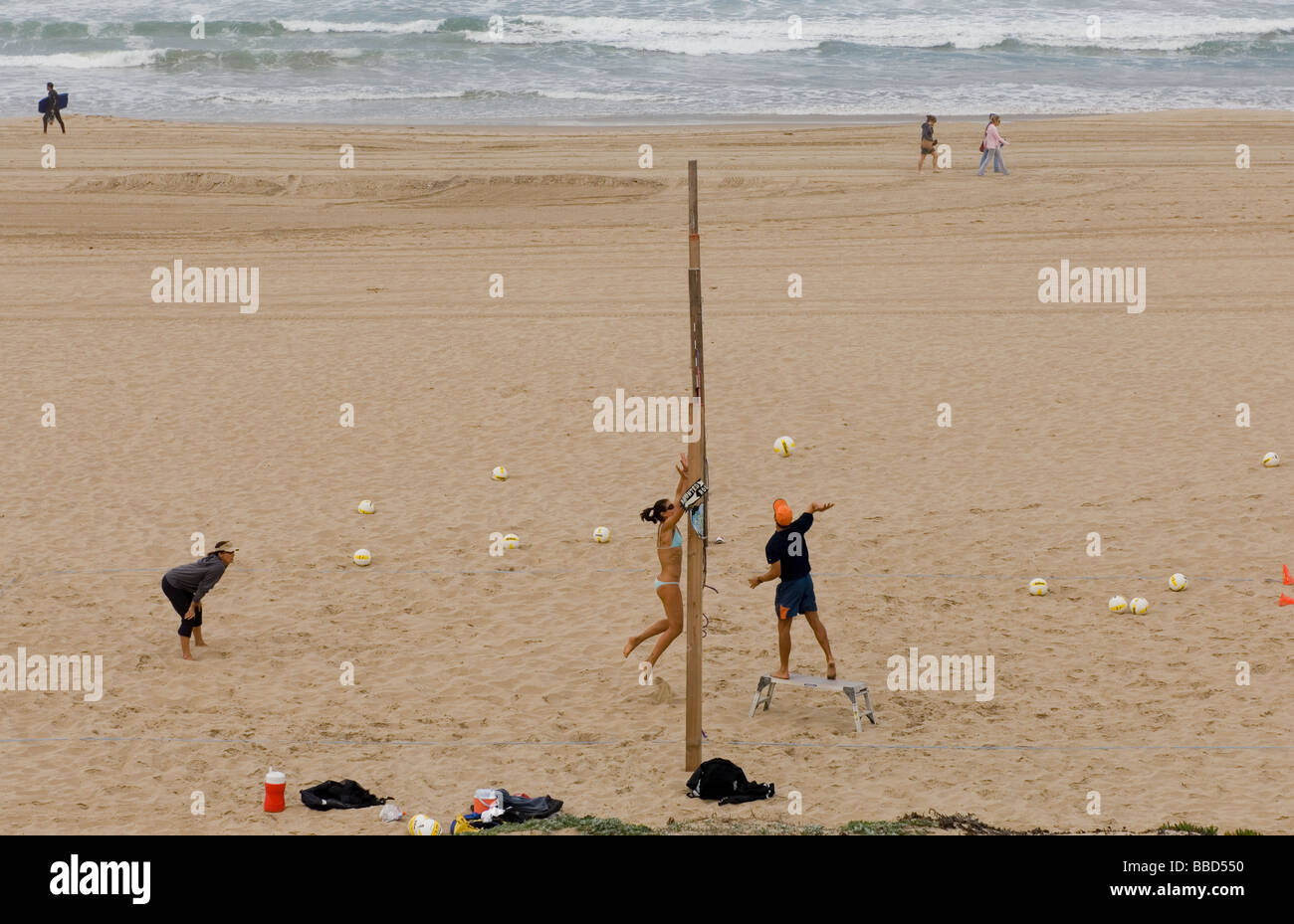 Beach volley la formazione a Manhattan Beach Foto Stock