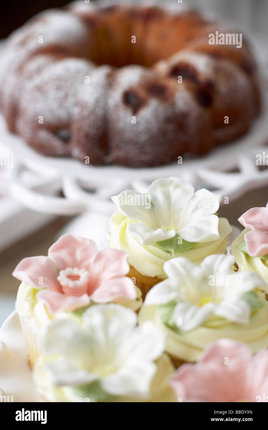 Parte a Buffet, tortine e Bundt Cake Foto Stock