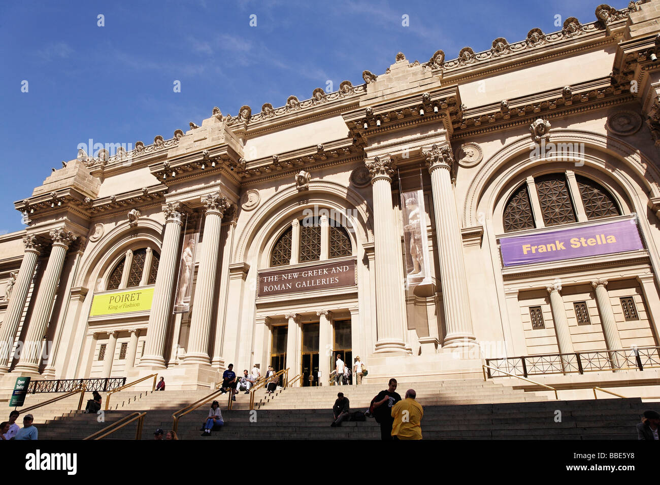 Vista parziale della facciata del Metropolitan Museum of Art di New York City Foto Stock