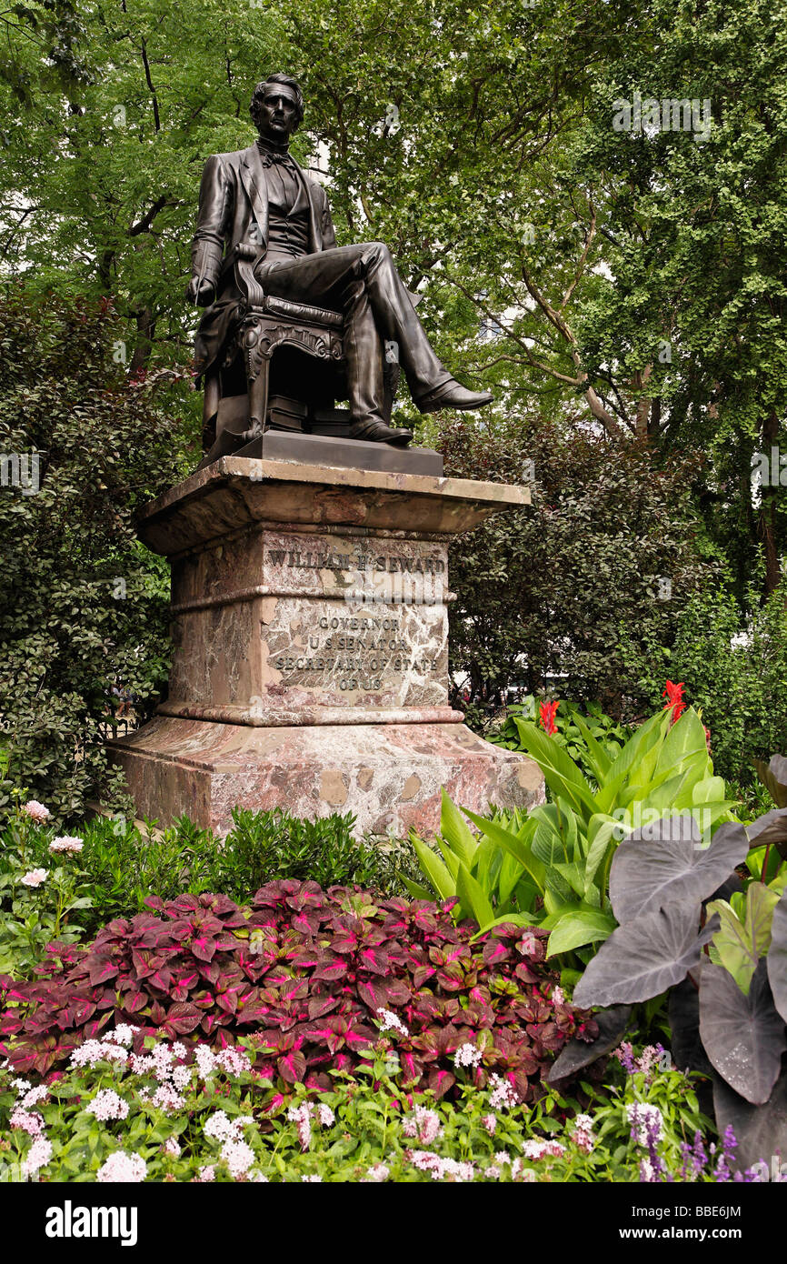 Un monumento di William H Seward in Madison Square Park di New York Foto Stock
