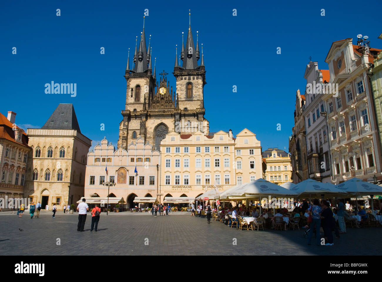 Piazza della Città Vecchia di Praga Repubblica Ceca Europa Foto Stock