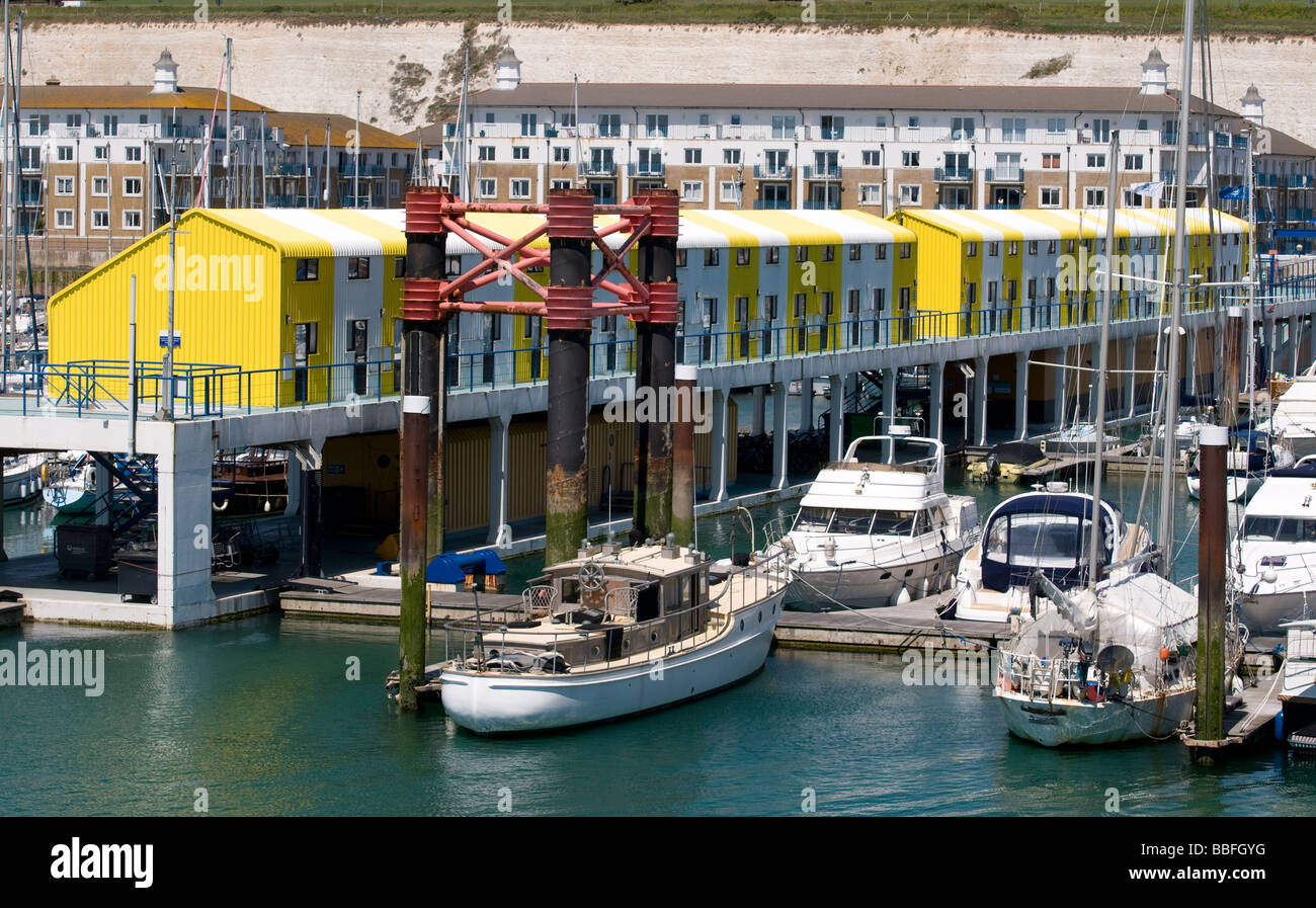 Alloggi a Brighton Marina, Sussex, Inghilterra. Foto Stock