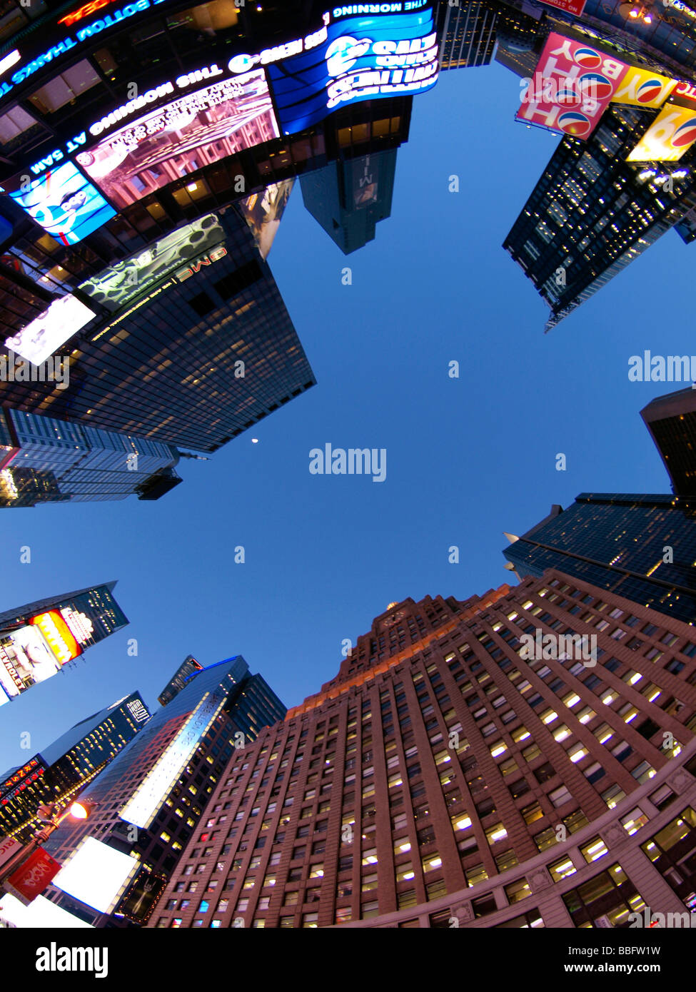 Times Square di notte, Manhattan, New York, New York, Stati Uniti d'America, Stati Uniti d'America Foto Stock