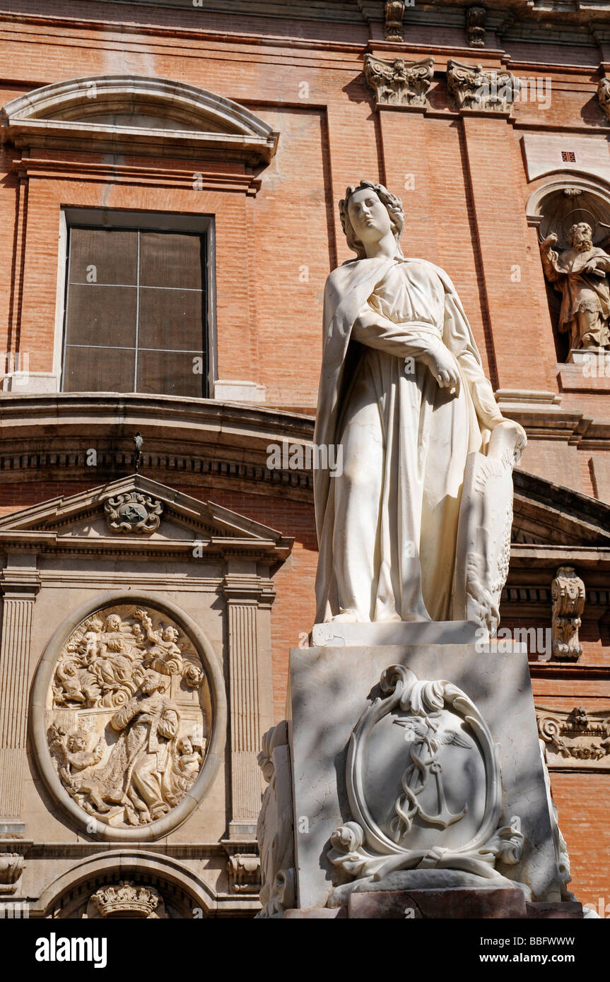 La scultura, facciata, Santo Tomas y San Felipe Neri Chiesa, Plaza de San Vicente Ferrer Square, Valencia, Spagna, Europa Foto Stock