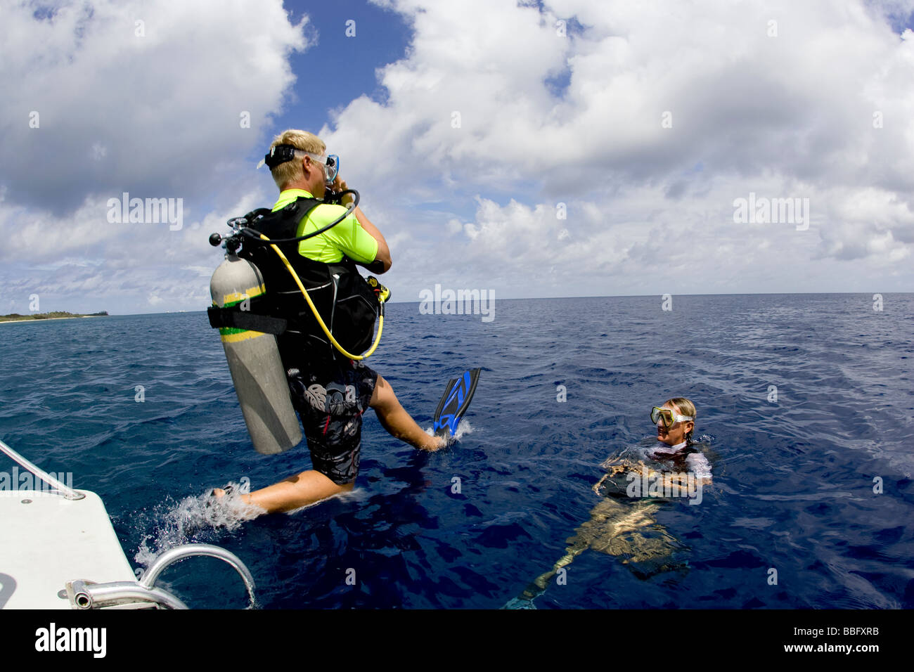 Giant stride entrata in acqua. Foto Stock