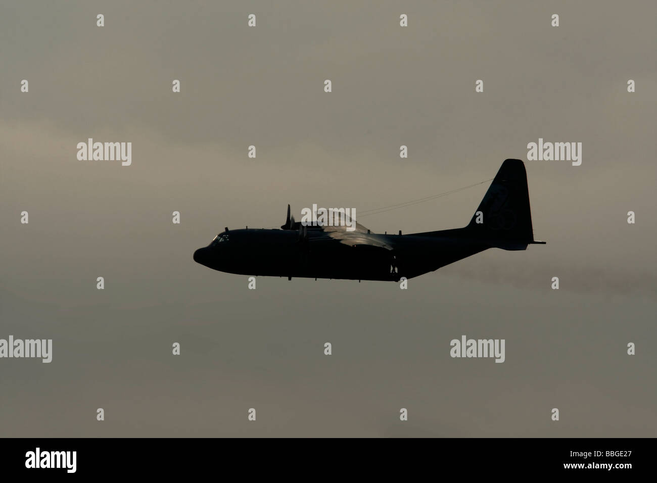 Lockheed C 130 Hercules aeromobile in volo Foto Stock