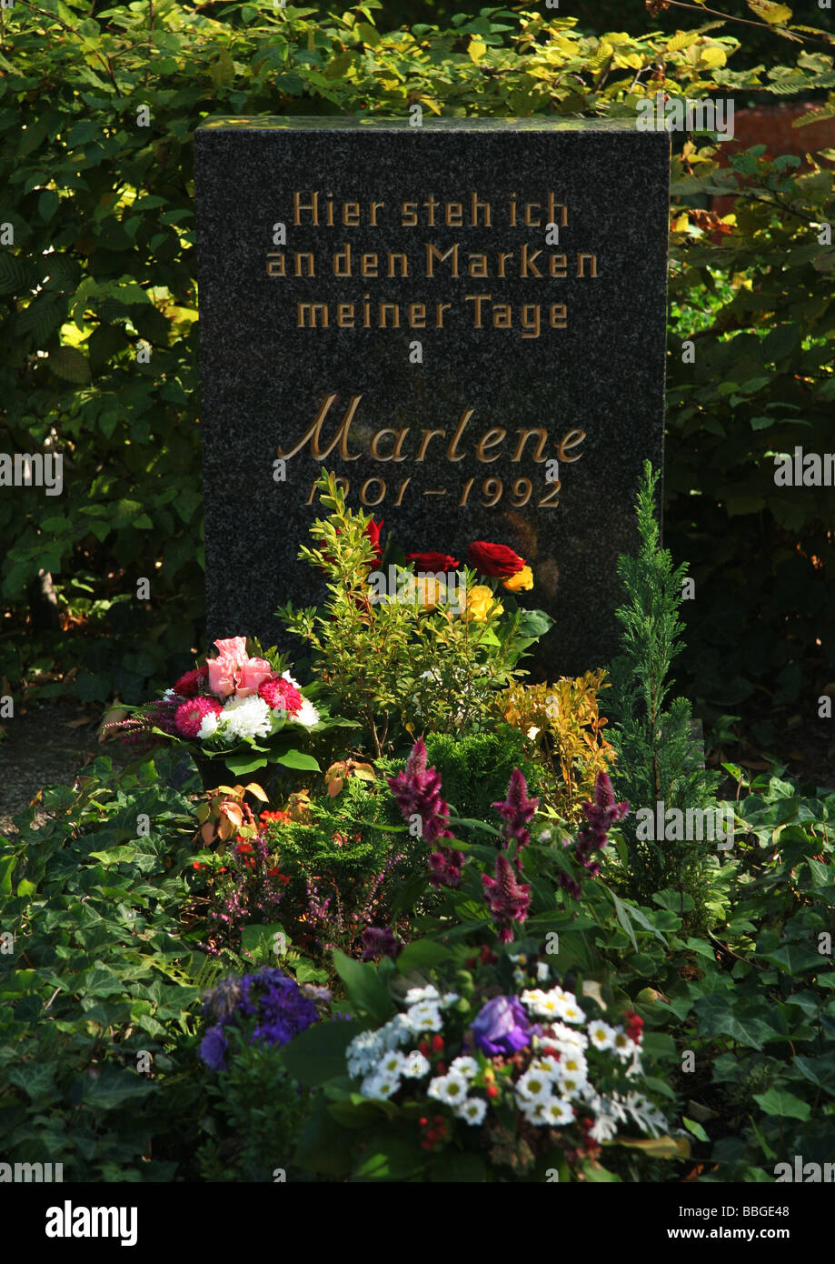 Marlene Dietrich s Grave Friedhof III Friedenau Berlino Germania Foto Stock