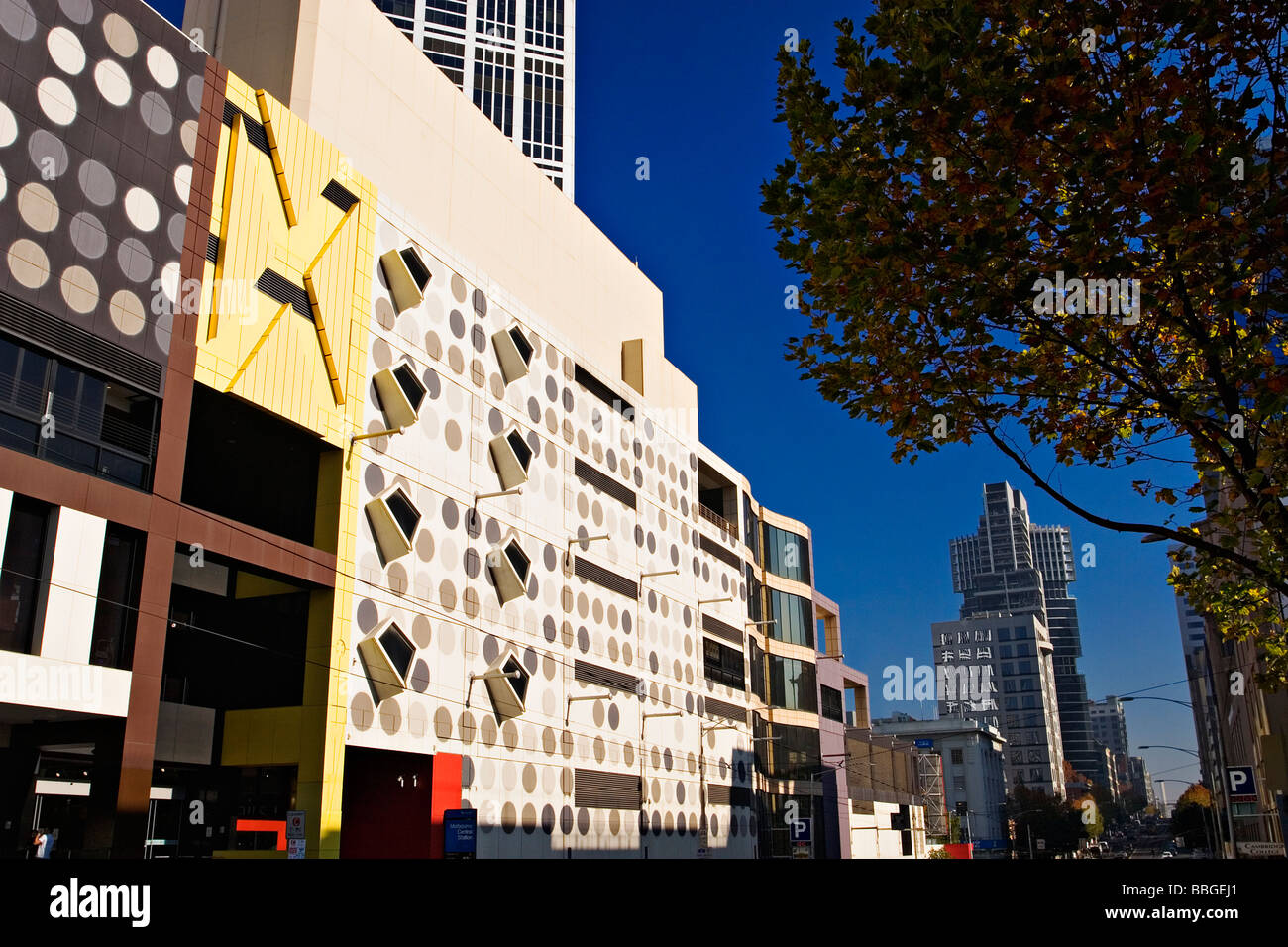 Melbourne Cityscape / 'Melbourne Distretto Centrale' incorporazione di shopping al dettaglio / Ufficio Torre e dalla Stazione della Metropolitana. Foto Stock