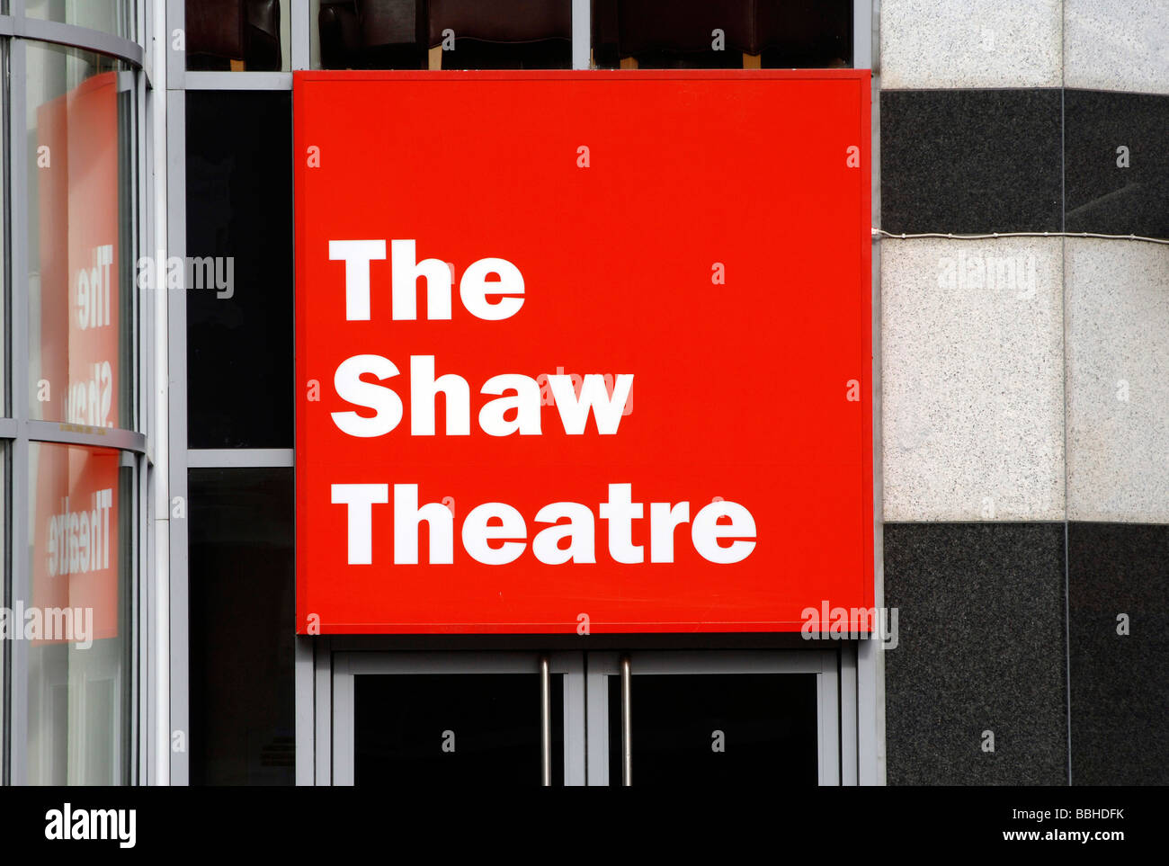Lo Shaw Theatre, 'Somers Town' 'Euston Road, Camden, London, Regno Unito Regno Unito Foto Stock