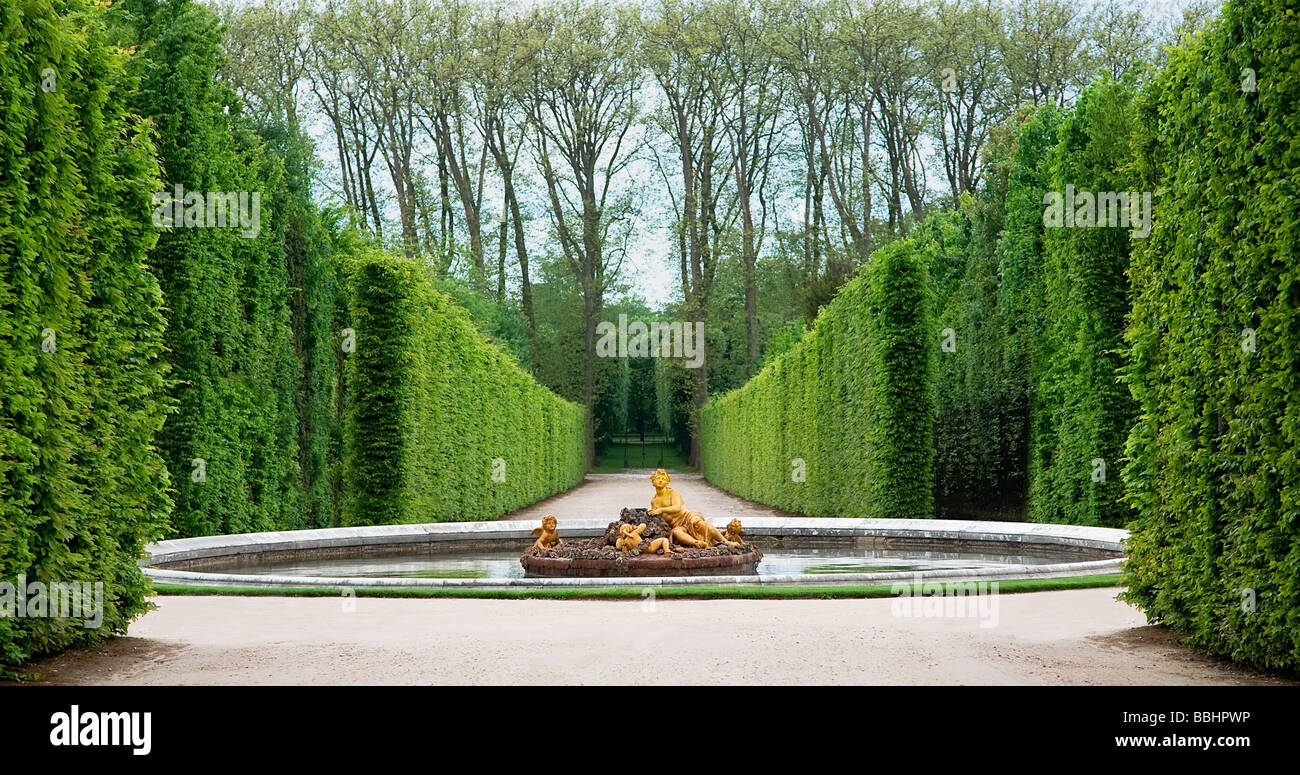 Uno di Versailles Palace Garden Parigi Francia Foto Stock