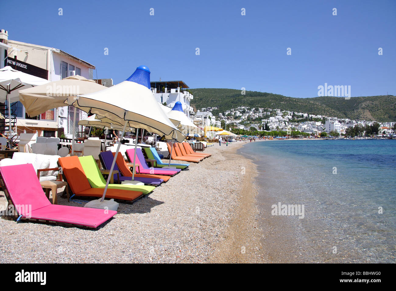 Vista sulla spiaggia, Bodrum, provincia di Mugla, Repubblica di Türkiye Foto Stock