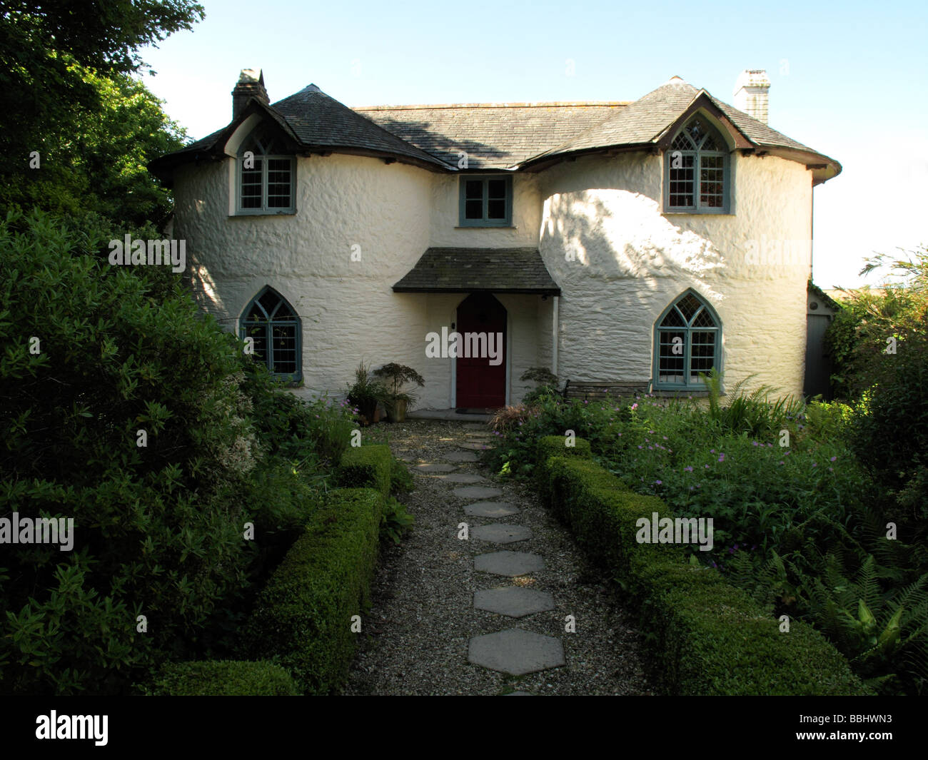 Cottage e il percorso anteriore Foto Stock