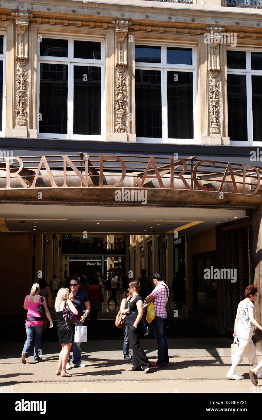 Ingresso al grand arcade su st Andrews street un grande centro commerciale che ha aperto nel marzo 2008 Cambridge Regno Unito Foto Stock