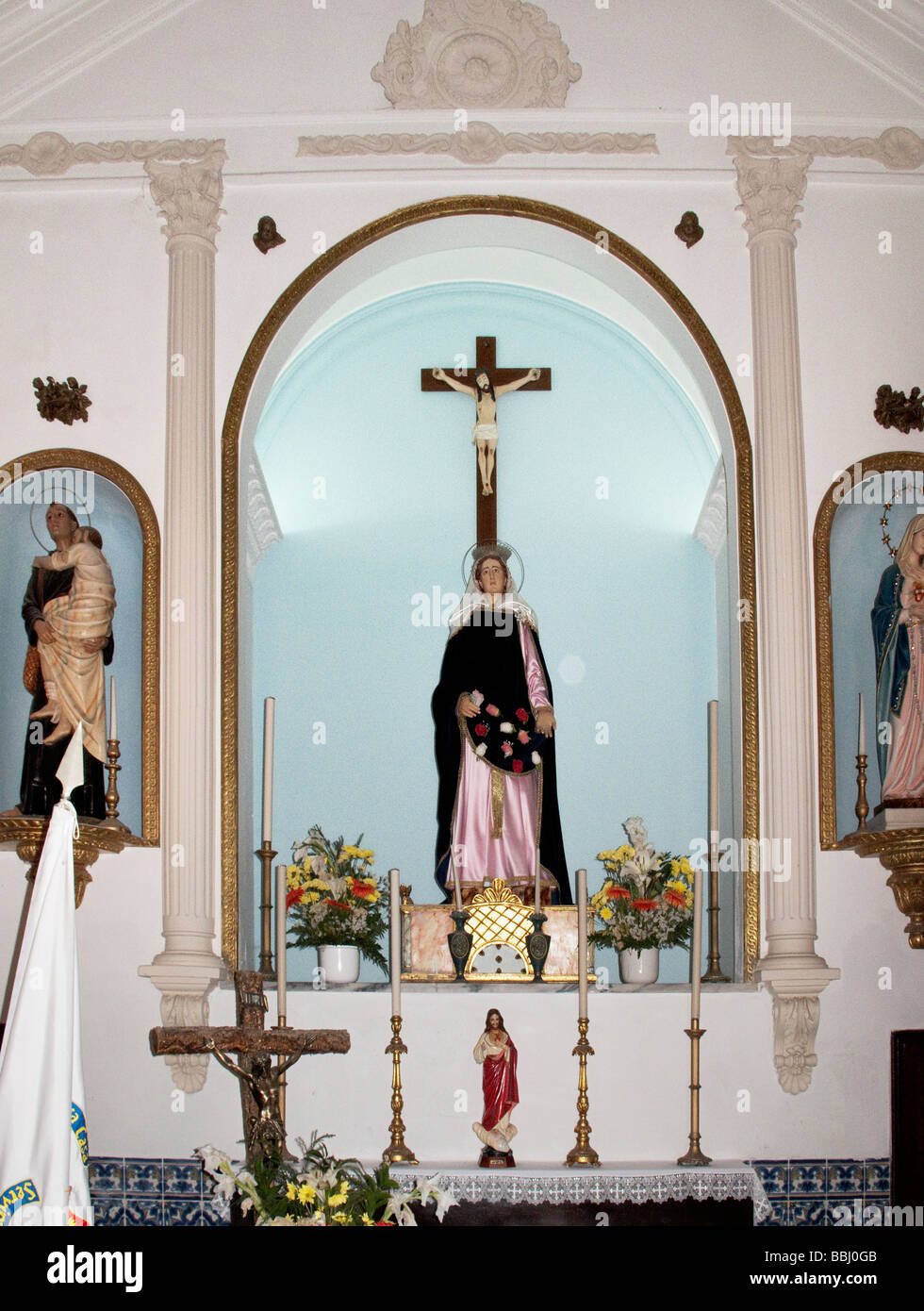 Altare di acatholic chiesa Nostra Signora di Alvor Alvor Portogallo Foto Stock
