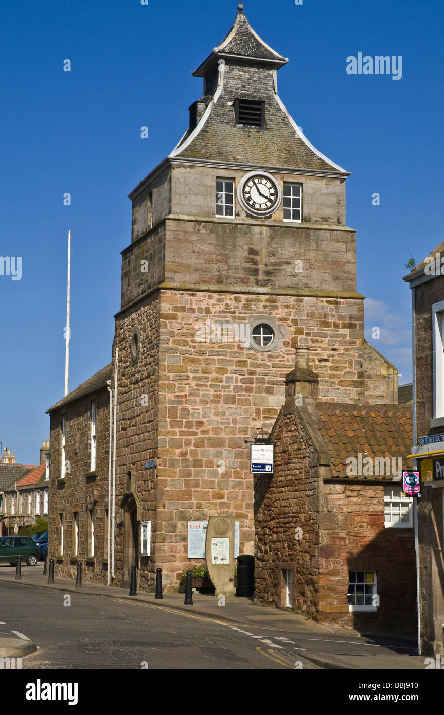 dh Marketgate Tollbooth CRAIL EAST NEUK Fife SCOZIA Scottish Historic Orologio torre campanaria regno unito Foto Stock