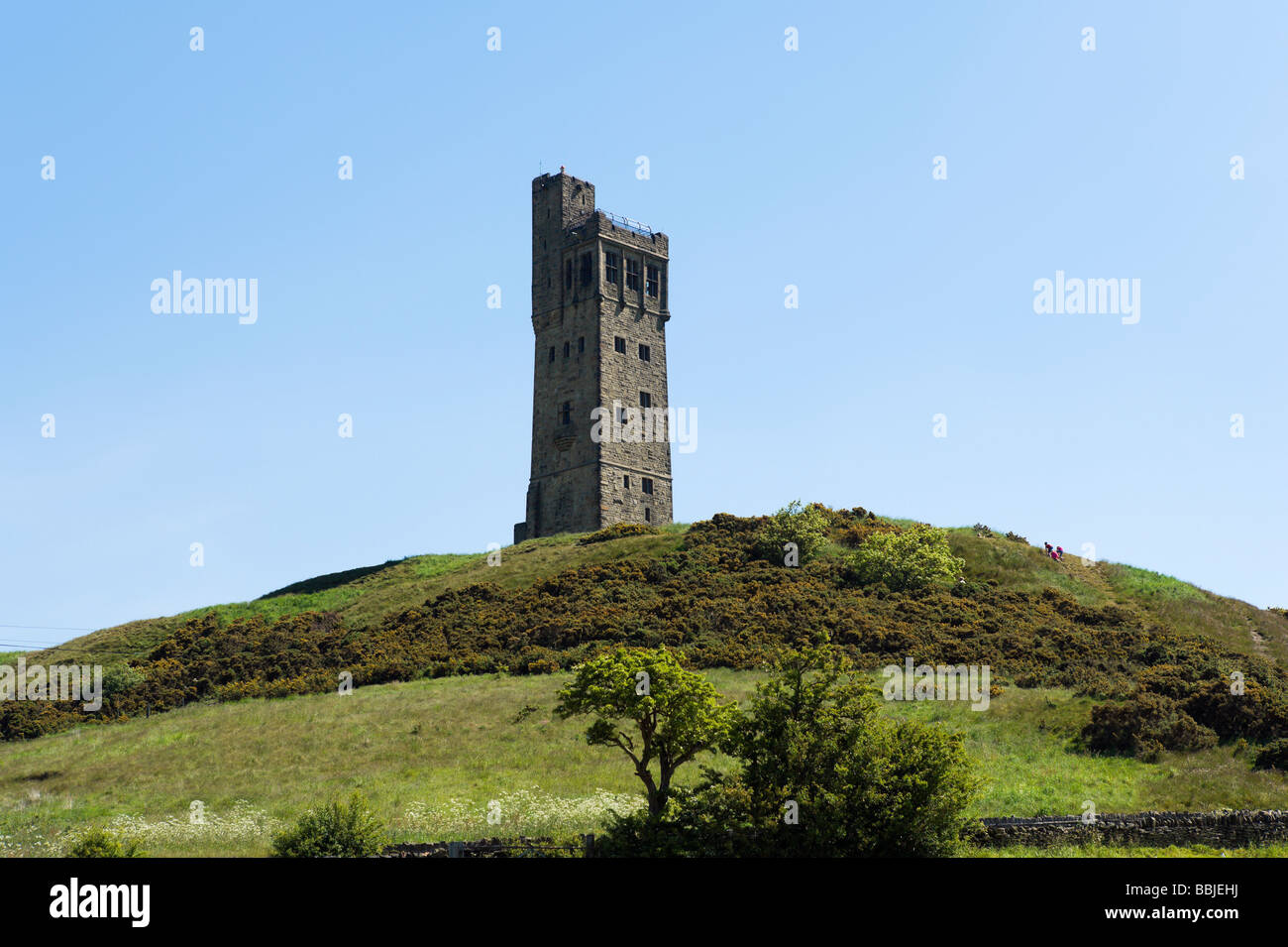 Victoria torre sulla collina del castello, Huddersfield, West Yorkshire, Inghilterra Foto Stock