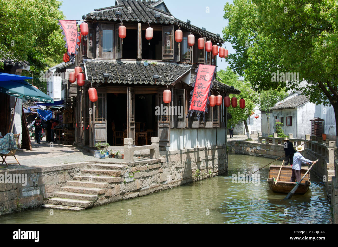 Canal antica città d'acqua Tongli Jiansu Cina Foto Stock
