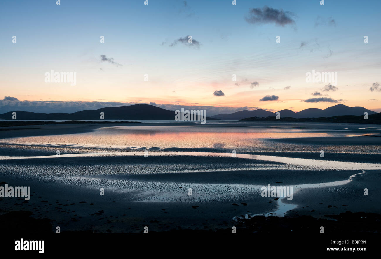 Tramonto sulla spiaggia Seilebost, Seilebost, Isle of Harris, Ebridi Esterne, Scotland, Regno Unito Foto Stock