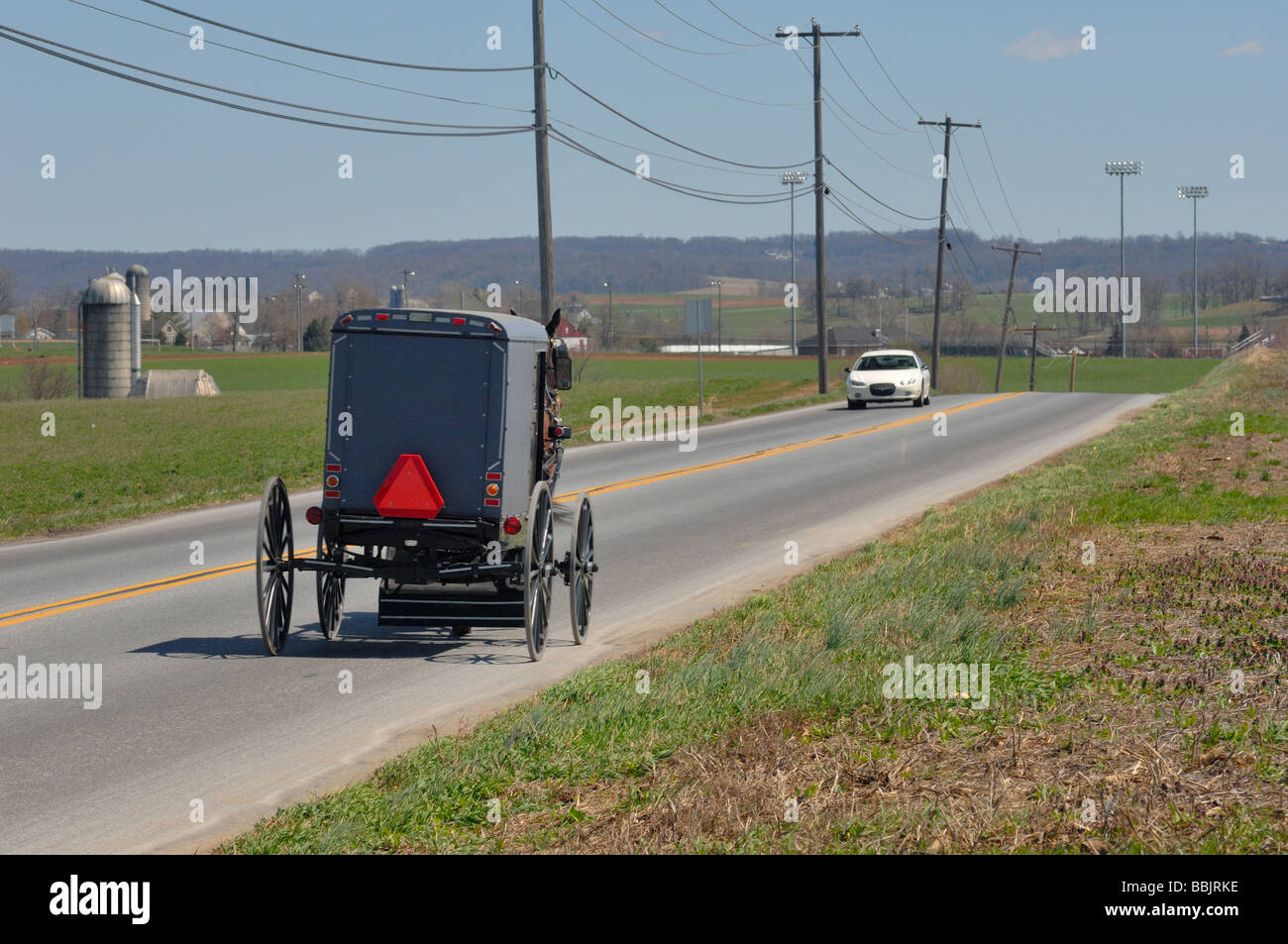 Amish cavallo e carrozza Lancaster County Pennsylvania USA Foto Stock
