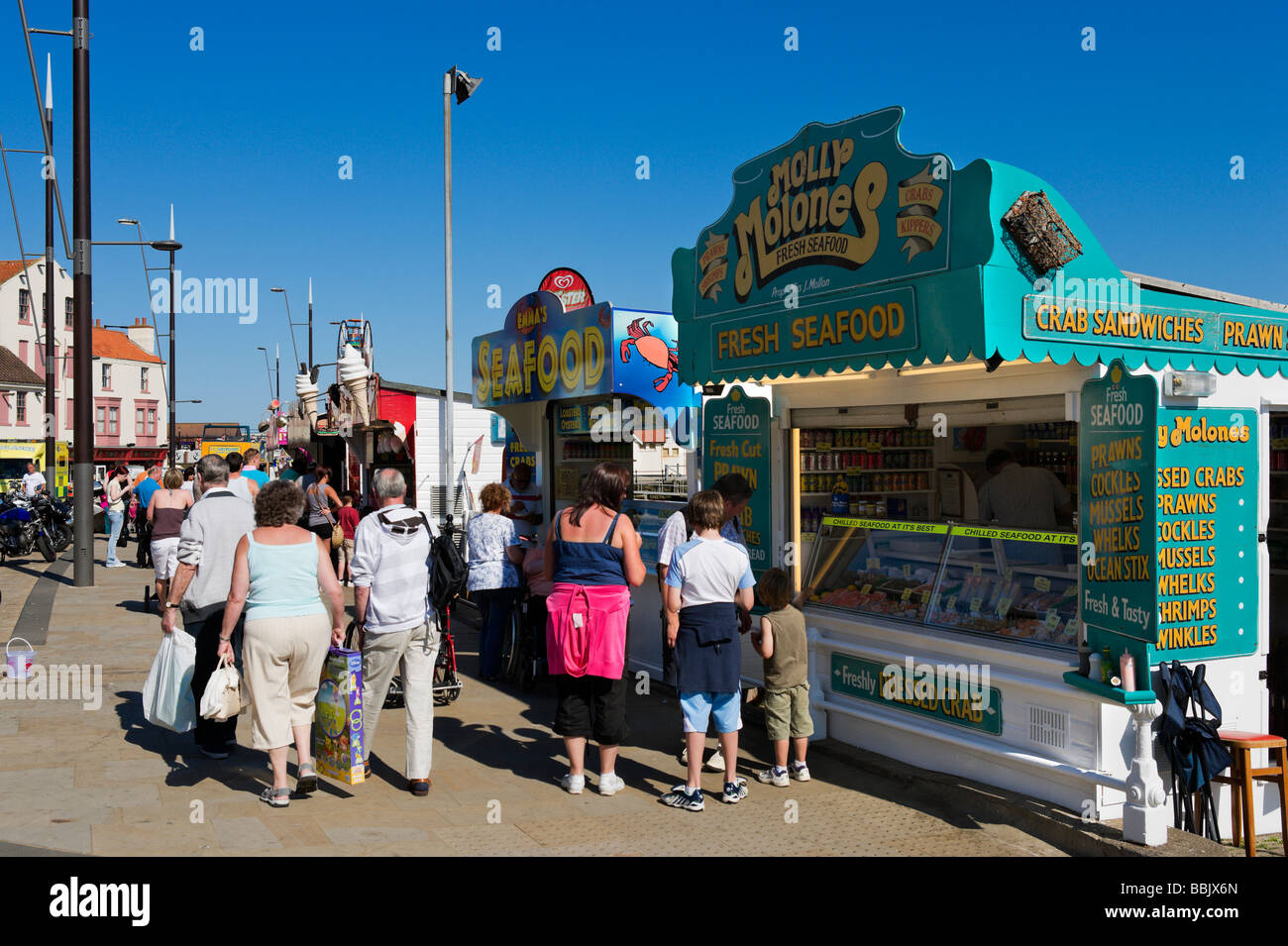 Frutti di mare si spegne sul porto in South Bay, Scarborough, East Coast, North Yorkshire, Inghilterra Foto Stock
