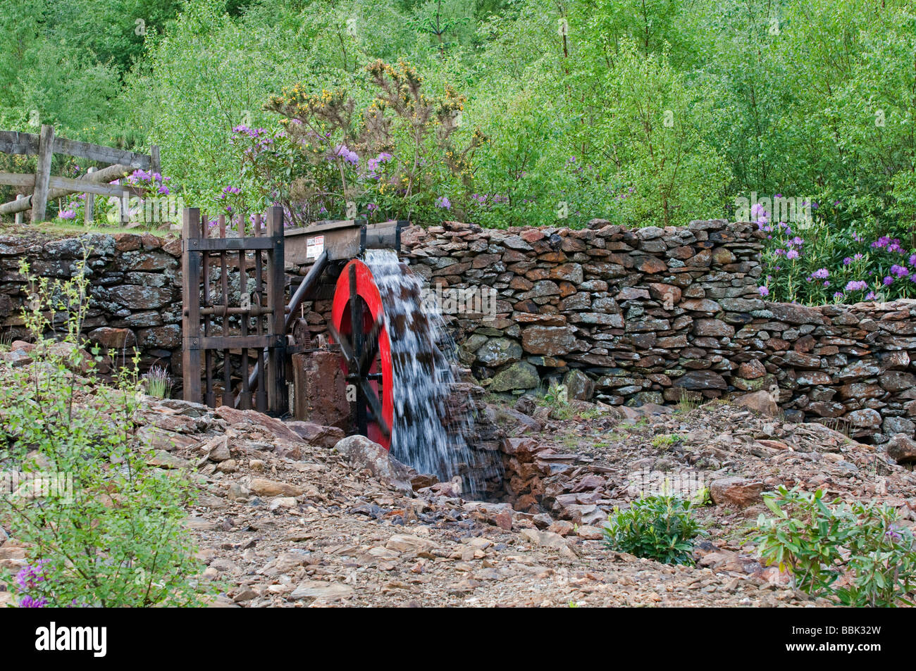 Ruota d'acqua a Sygun Copper Mine, Beddgelert , Snowdonia Wales Foto Stock