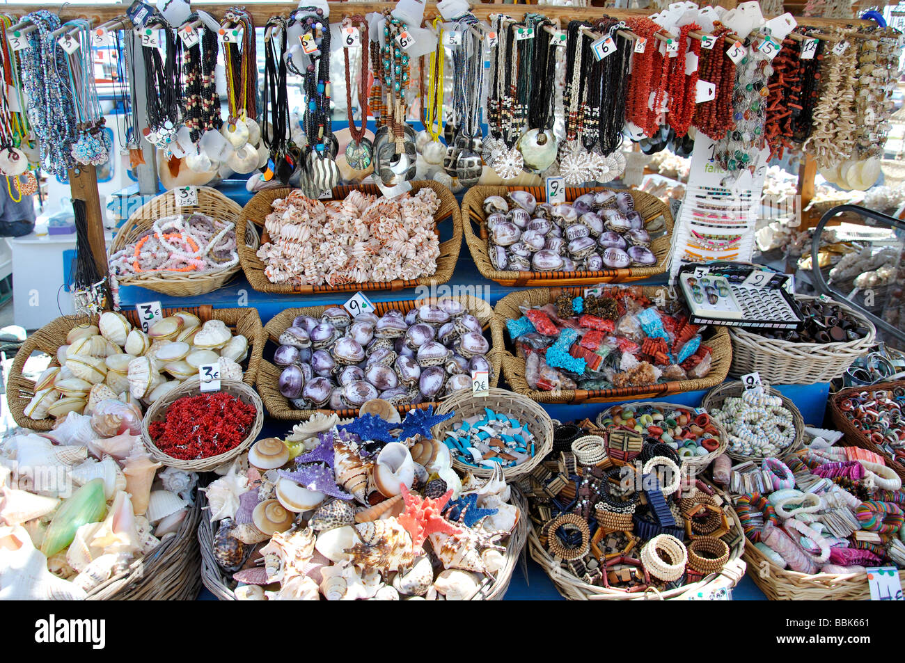 Pressione di stallo di souvenir, la Città Vecchia, la città di Rodi, rodi, Dodecanneso, Grecia Foto Stock