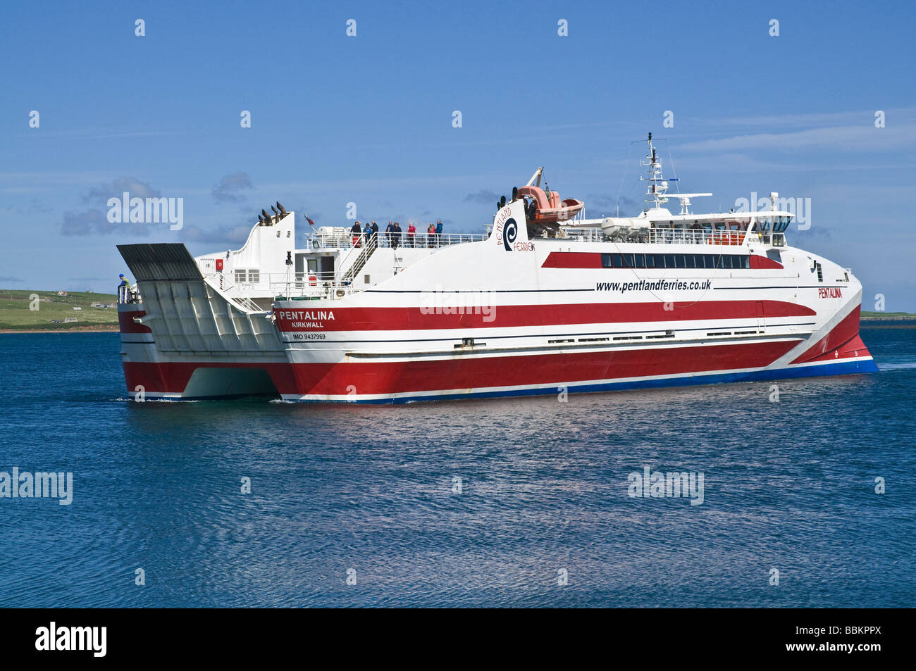 Dh Pentland spedizione traghetti Orkney catamarano MV Pentalina Traghetto trasporto barca sea Foto Stock