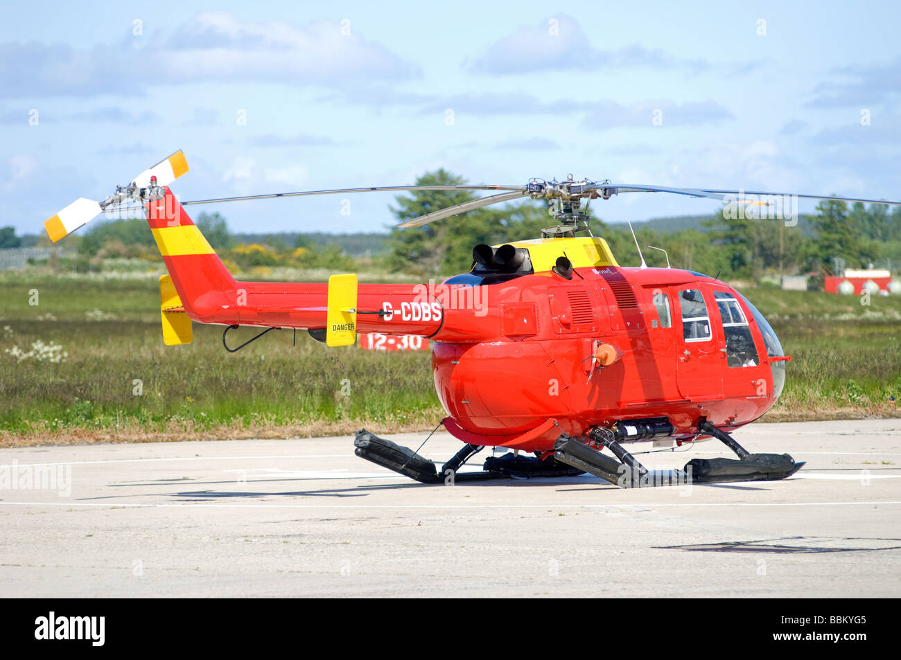 MBB BO-105DBS-4 Bond Air Services per ther Northern Lighthouse Board. SCO 2513 Foto Stock