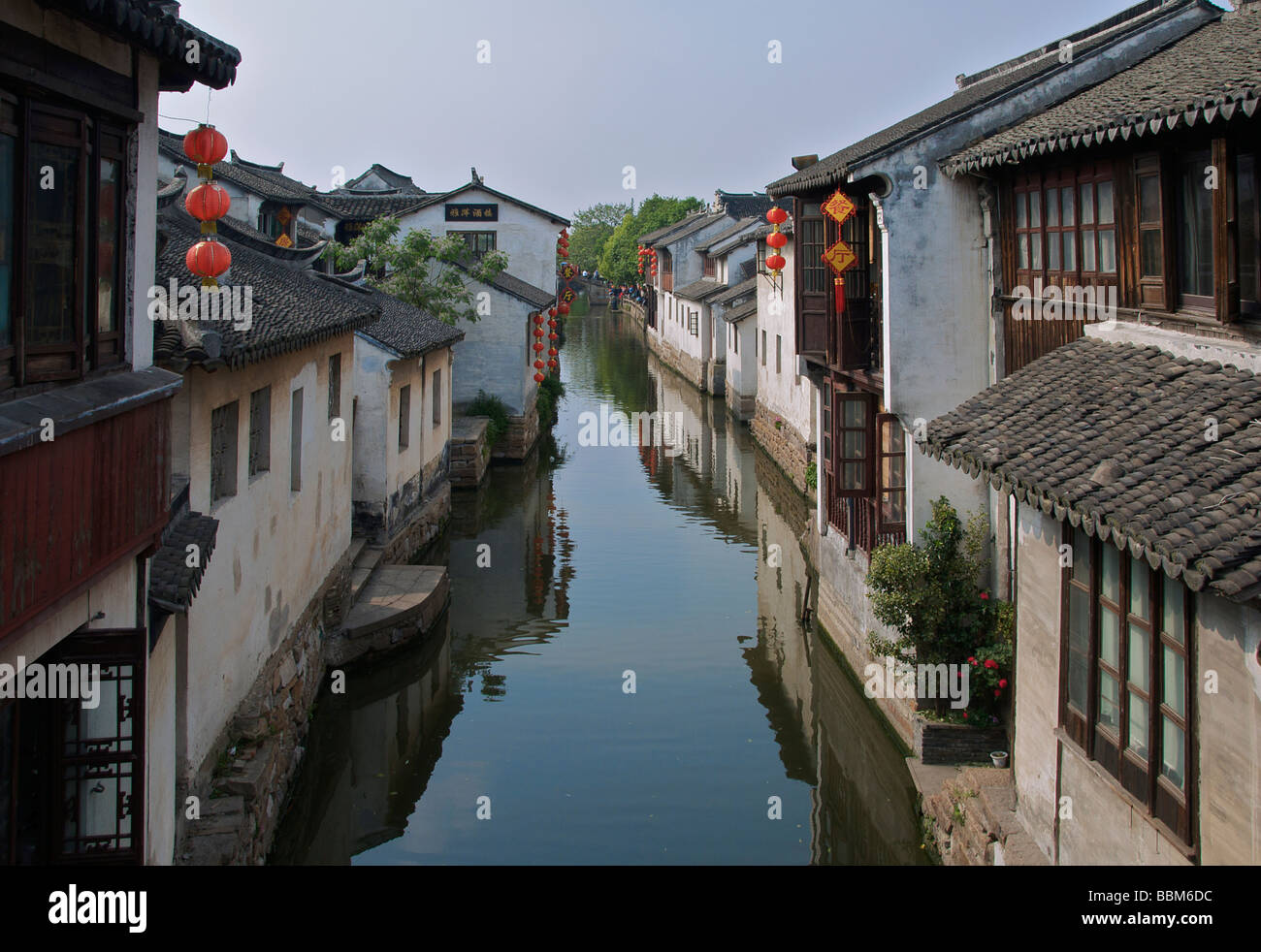 Nanshihe Canal nell'antica città d'acqua di Zhouzhuang Jiangsu in Cina Foto Stock