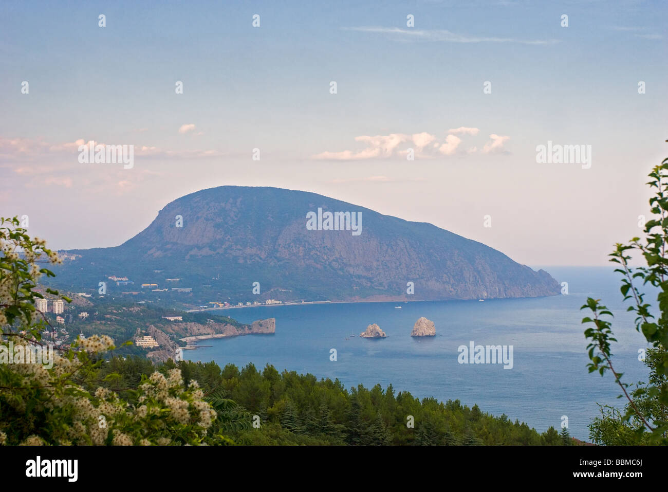 Bear Mountain Au Dag vicino Hurzuf Crimea Ucraina Foto Stock