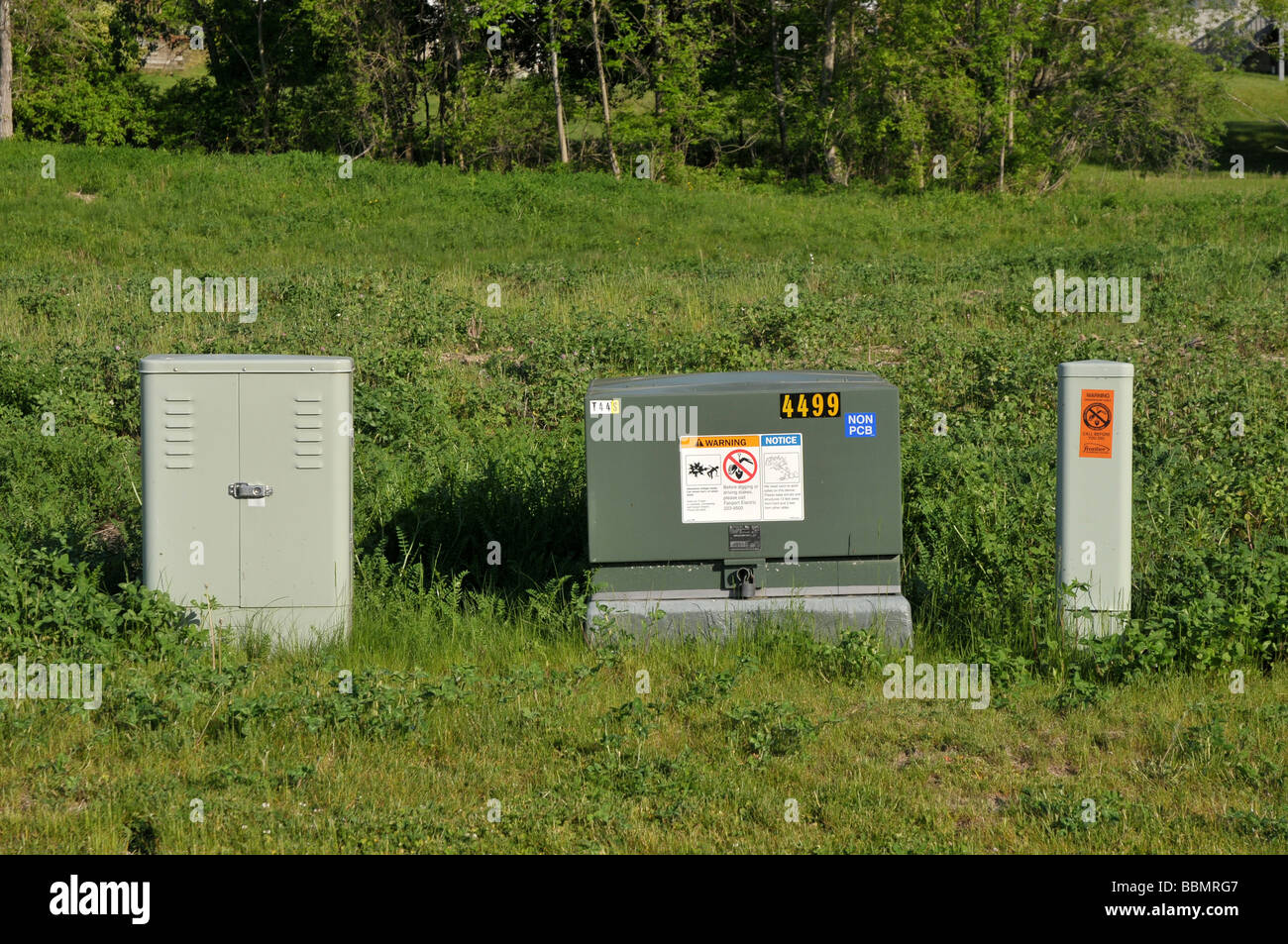 Utility scatole sul nuovo sviluppo residenziale. Foto Stock