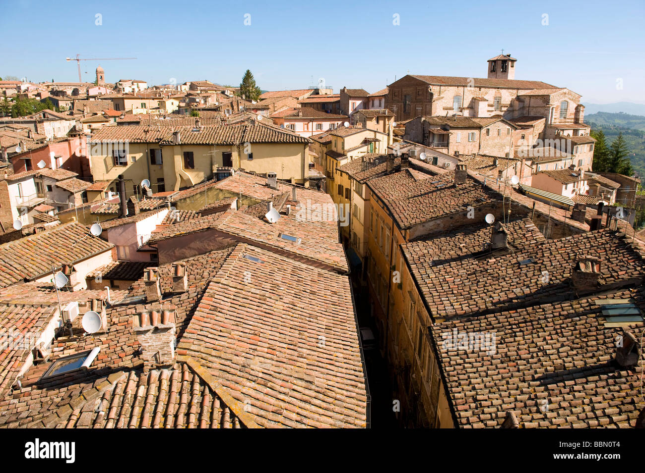 Panorama e il tetto del centro storico di Perugia, città candidata per l'Europa Capitale della Cultura 2019 Foto Stock