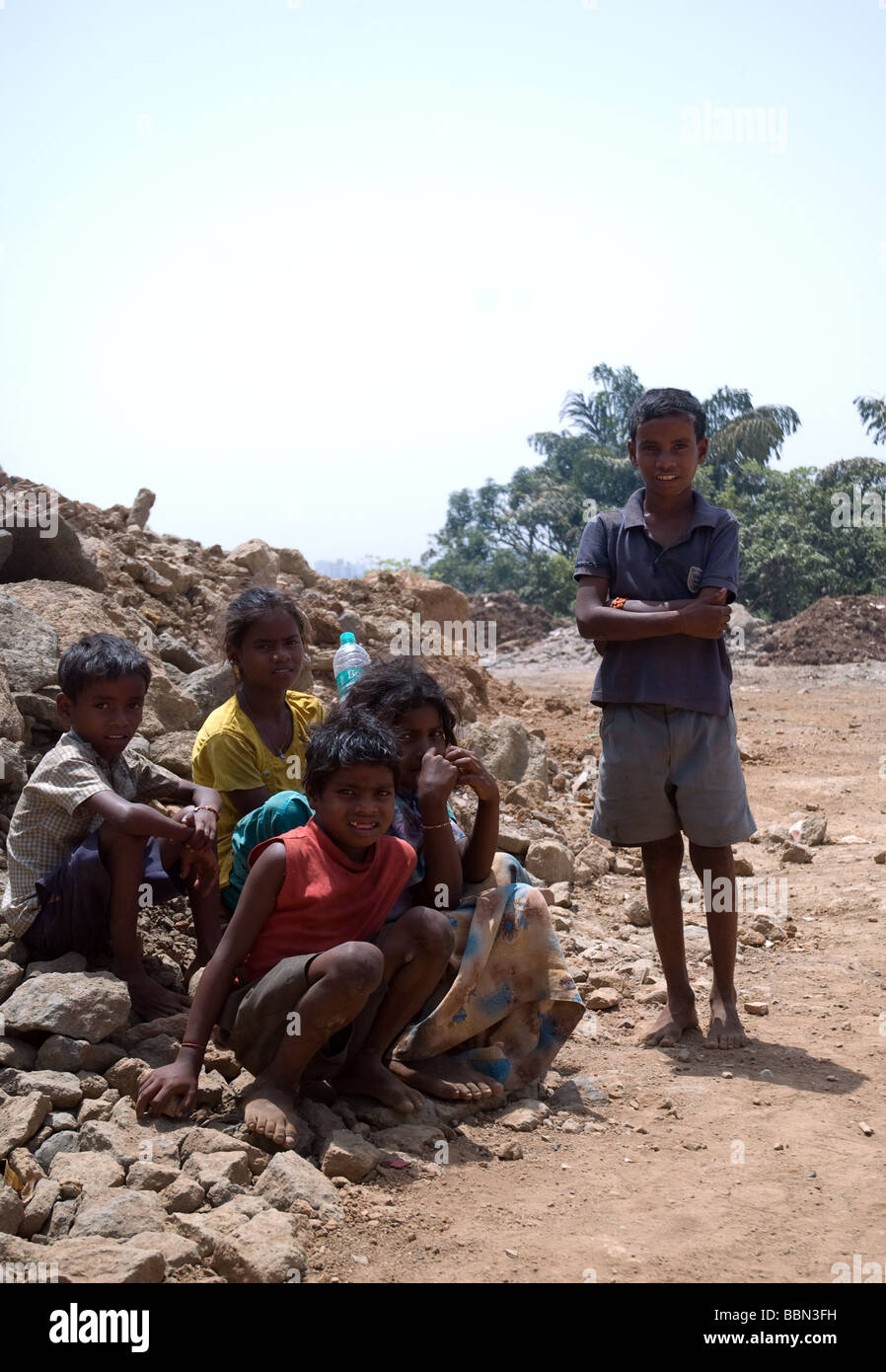 Bambini mendicanti di Mumbai Foto Stock