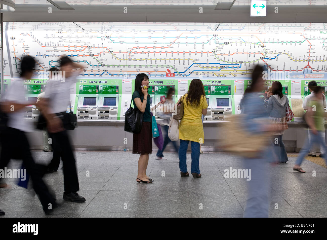 Stazione di Yokohama Rush Hour Foto Stock