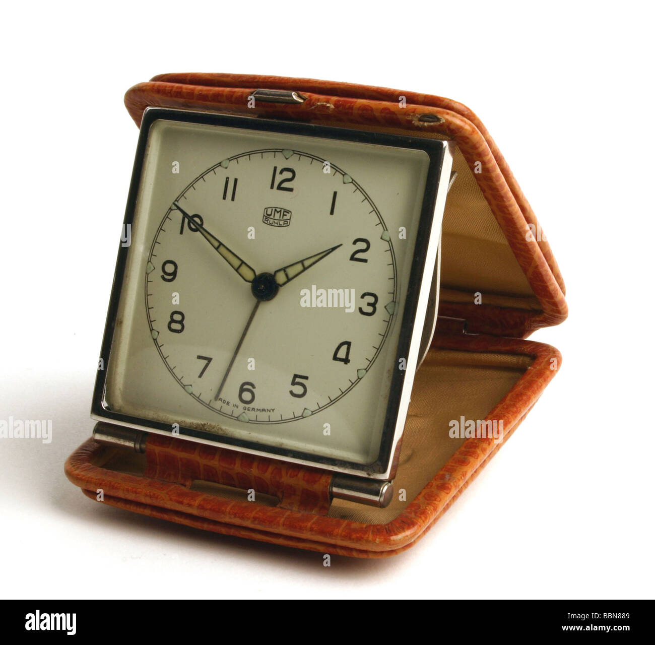 Orologi, viaggio meccanico e orologio etui Kal. 66 e Sumatic Kal. 24, fabbricato da VEB Uhren- und Maschinenfabrik Ruhla, GDR, 1950s, Foto Stock