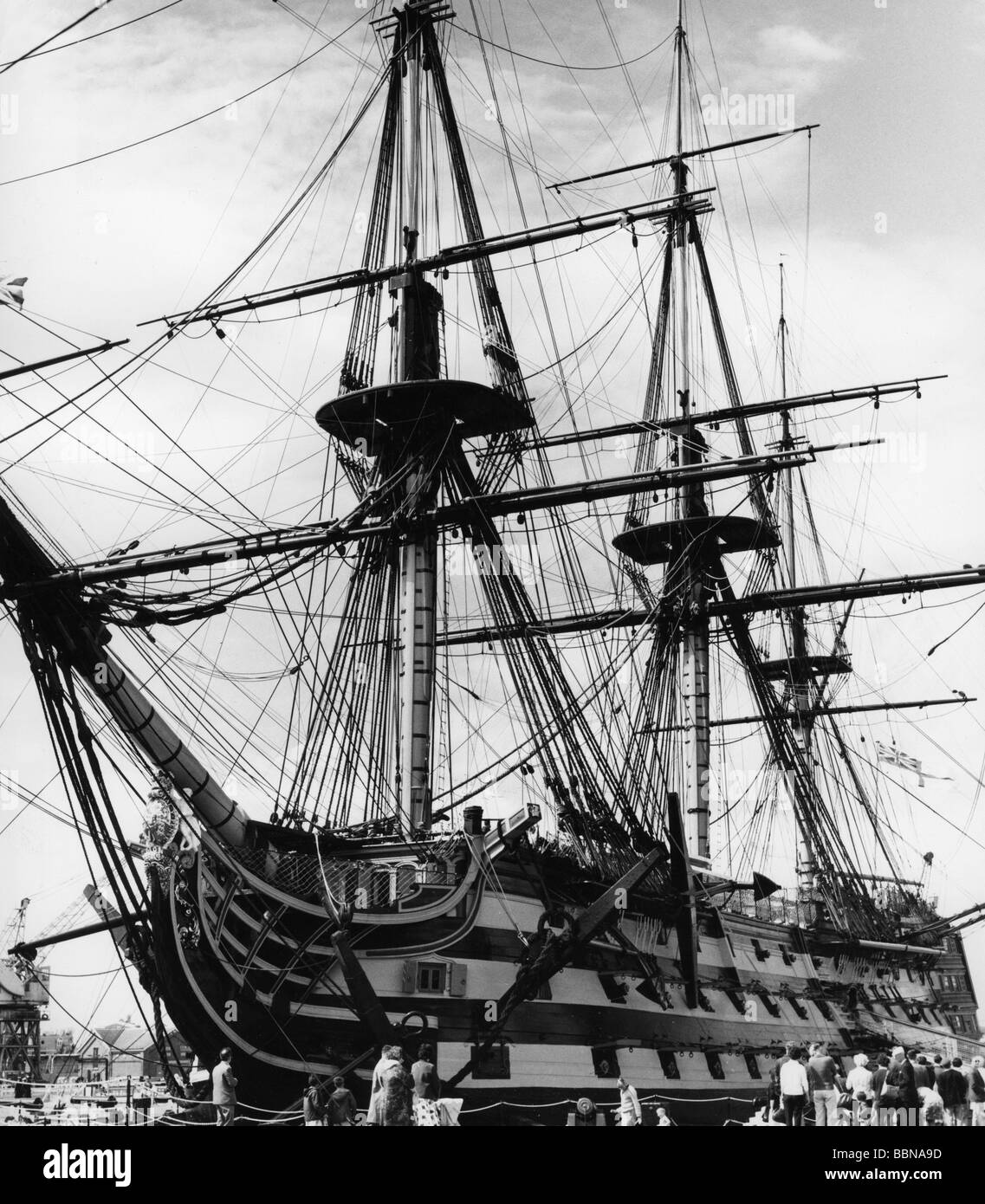 Trasporti / trasporto, navigazione, navi a vela, Gran Bretagna, nave bandiera di Nelson la 'Victory', costruito: 1759 - 1765, Portsmouth, porto, 1960s, Foto Stock