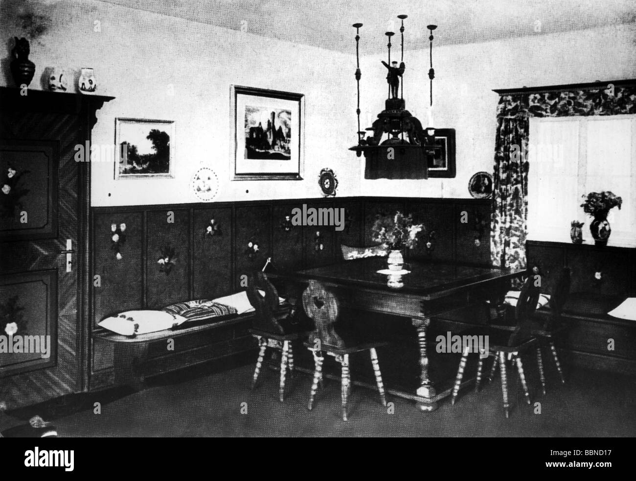 Hitler, Adolf, 20.4.1889 - 30.4.1945, politico tedesco (NSDAP), cancelliere di Fuehrer e Reich dal 1933, la sua casa Berghof a Obersalzberg, interno, casa colonica con posto ad angolo, Foto Stock