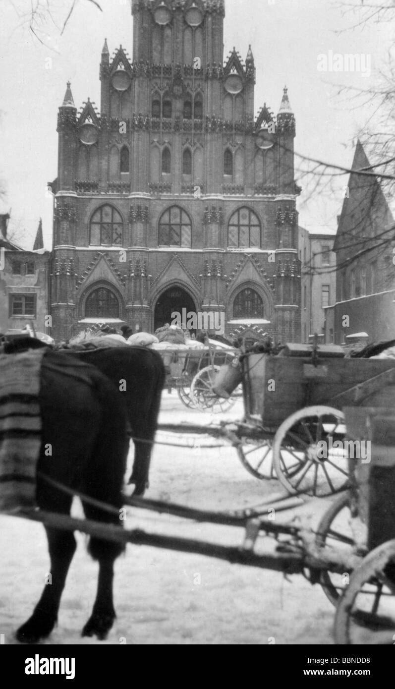 Eventi, Seconda guerra mondiale / seconda guerra mondiale, rifugiati, espulsione di tedeschi, trekking profughi vicino Koenigsberg / Neumark, gennaio 1945, Foto Stock