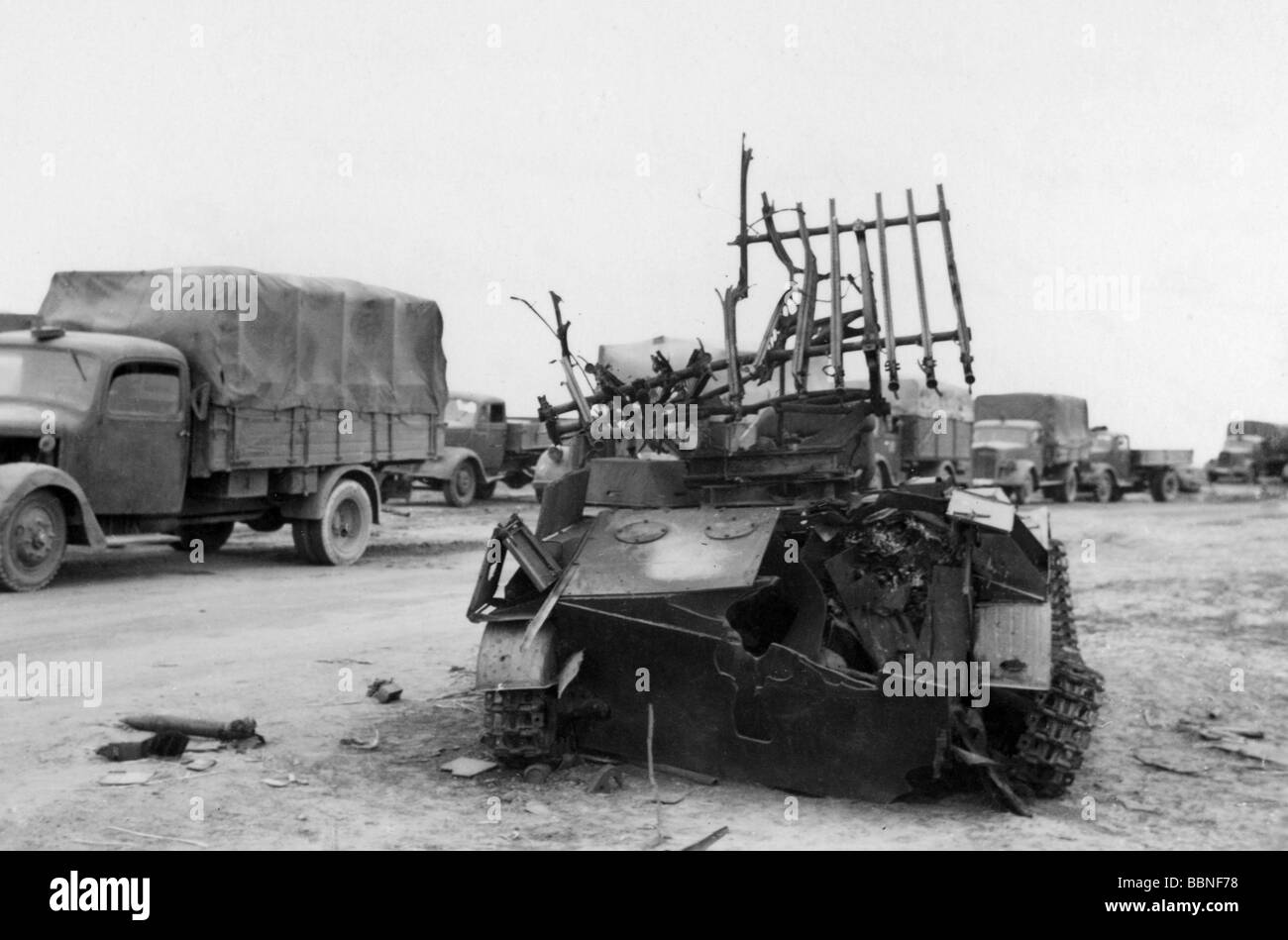 Eventi, Seconda guerra mondiale / seconda guerra mondiale, Russia 1942 / 1943, offensiva tedesca verso Stalingrado, distrutto veicolo blindato sovietico vicino Kalach al fiume Don, settembre 1942, Foto Stock