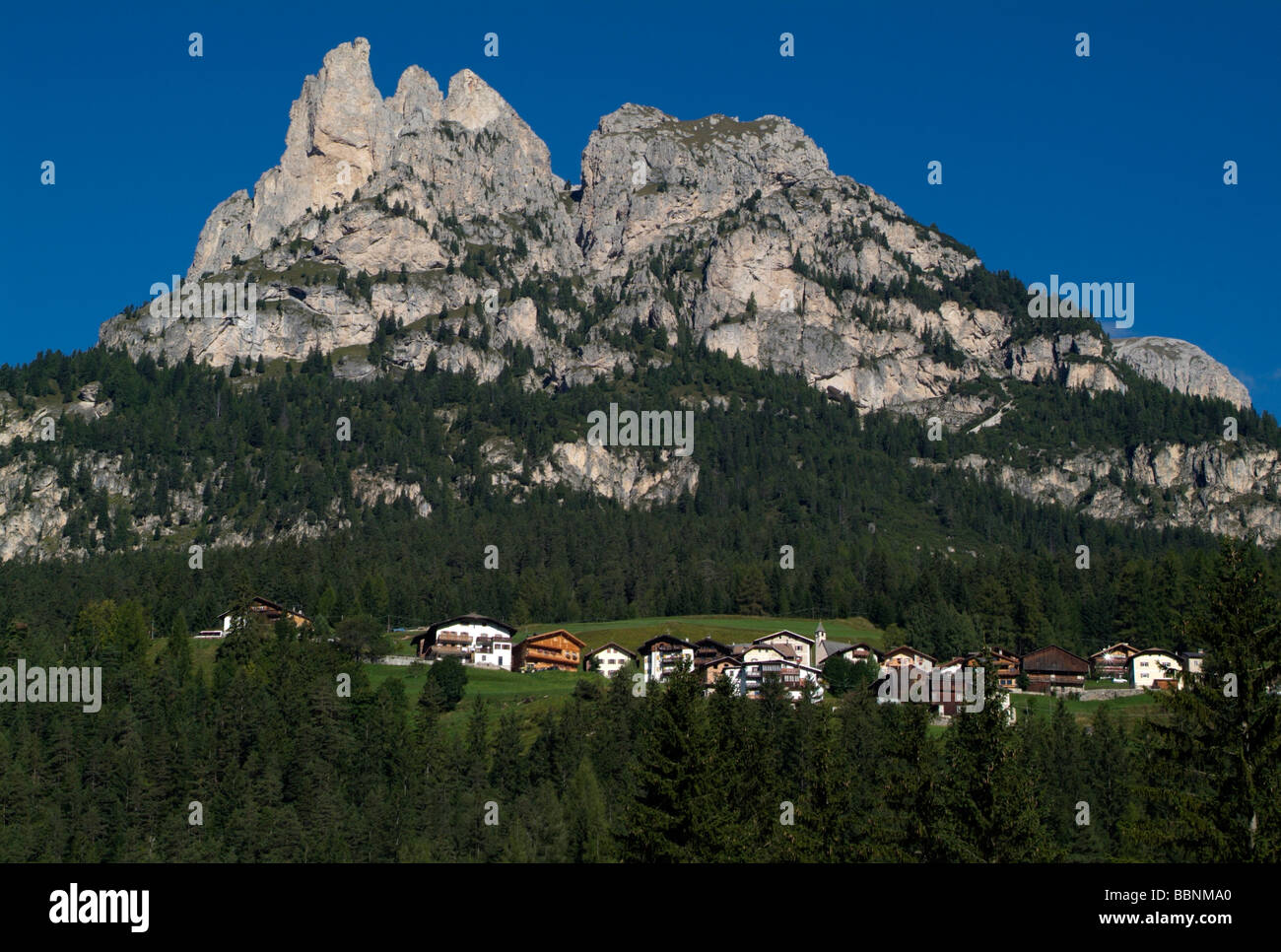 Geografia / viaggi, Italia, Alto Adige, Catinaccio, vista dalla Val di Fassa, Additional-Rights-Clearance-Info-Not-Available Foto Stock