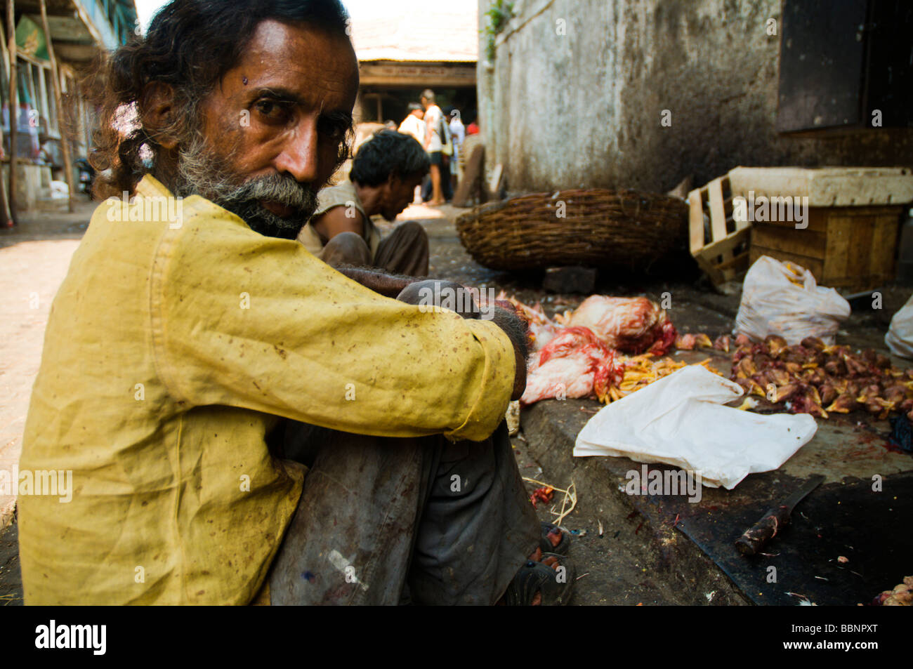 Lavoratore a crawford mercato, Mumbai Foto Stock