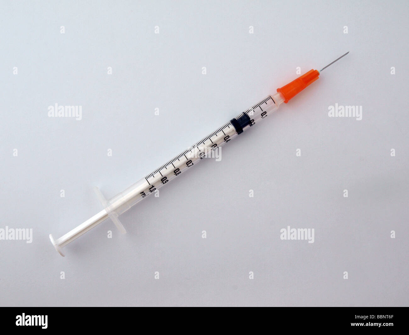 Siringa ipodermica e ago utilizzato per l'immunizzazione Foto Stock