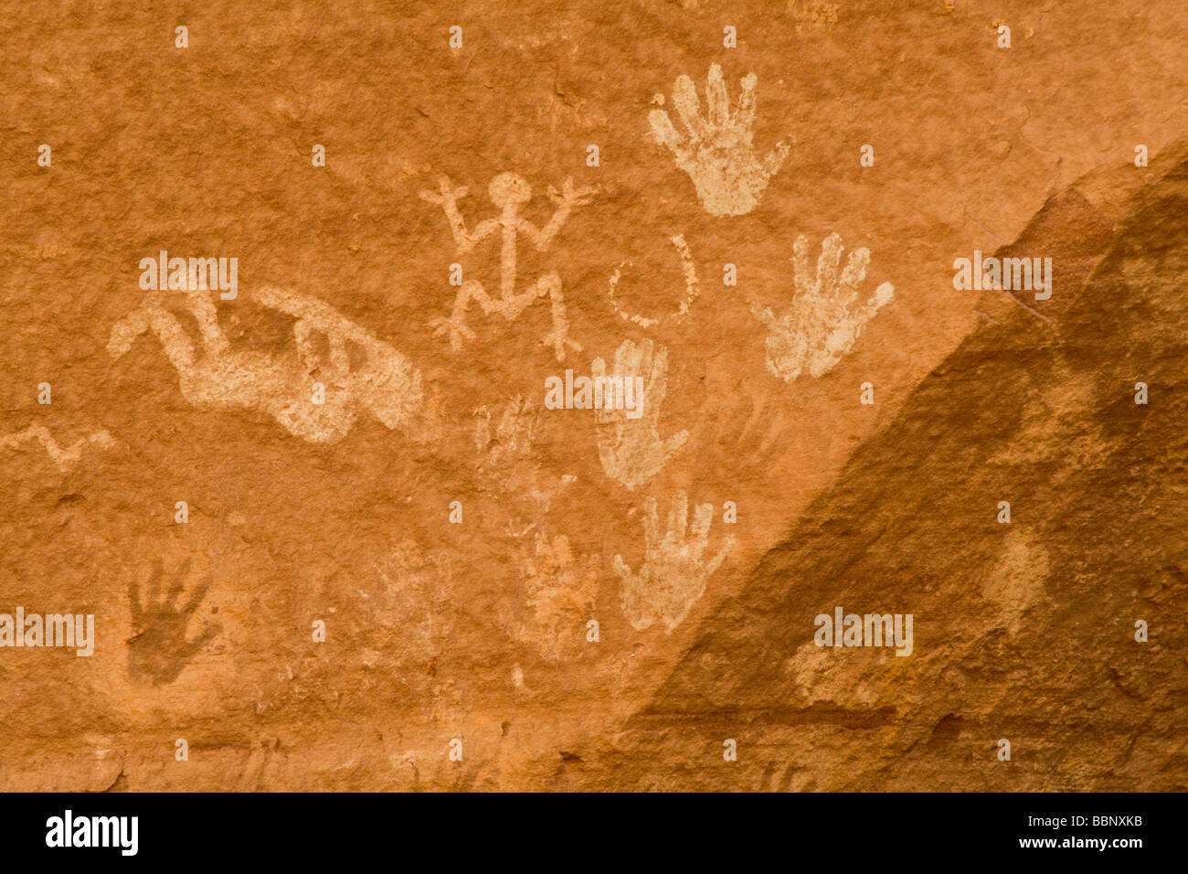 Antica Anasazi petroglifi indiani al Canyon del Chelly Foto Stock