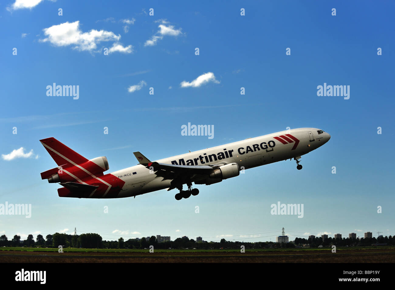Martinair cargo aereo in decollo aeroporto di Amsterdam Paesi Bassi Foto Stock