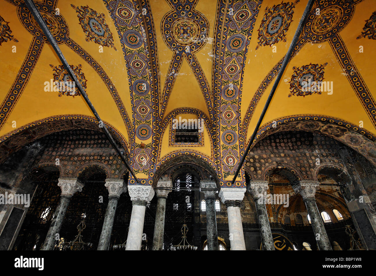 Colonne della Galleria del Nord, Hagia Sophia, Aya Sofya, Sultanahmet, Istanbul, Turchia Foto Stock