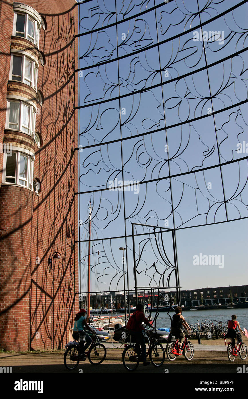 Complesso di Barcellona progettato dall'architetto belga BRUNO ALBERT, LEVANTKADE, isola di Giava, AMSTERDAM, PAESI BASSI Foto Stock