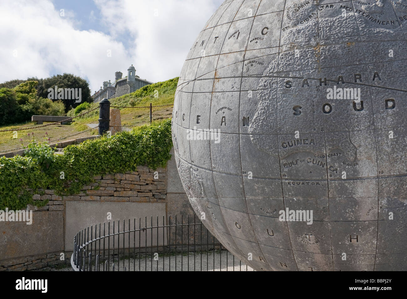 Il grande globo a Durlston vicino a Swanage nel Dorset Foto Stock