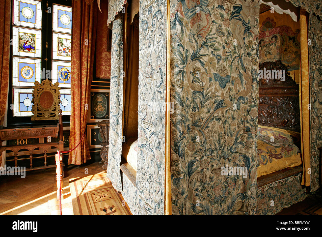 Letto, Diane de Poitiers' camera da letto Chateau D'Anett, EURE-ET-LOIR (28), Francia Foto Stock